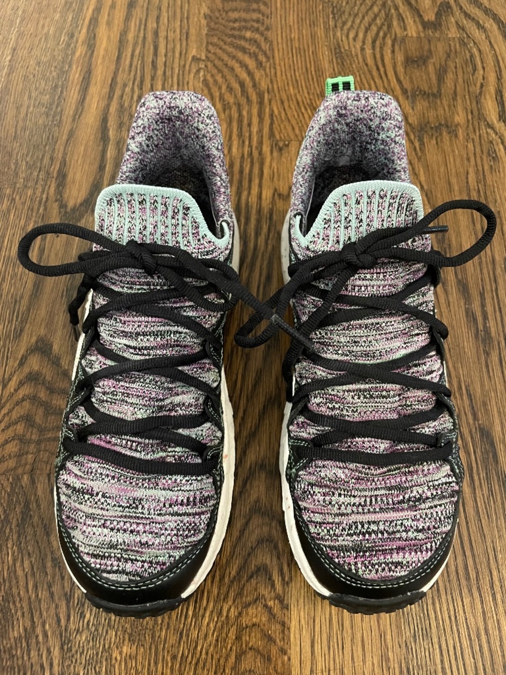 Holo Footwear Maverick Dash Sneaker (Women’s) Size 7
